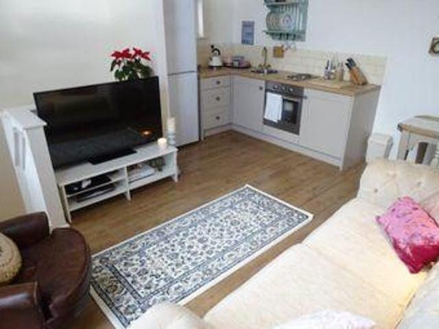 1 Bedrooms Maisonette for sale in Glyn Teg, Gellidawel, Merthyr Tydfil CF47