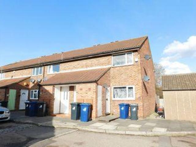 1 Bedrooms Maisonette for sale in Dacre Close, Greenford, Middlesex UB6