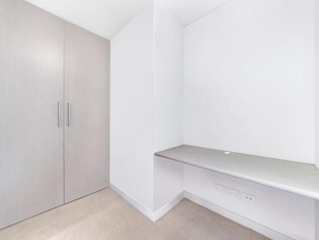 1 BEDROOMS APARTMENT