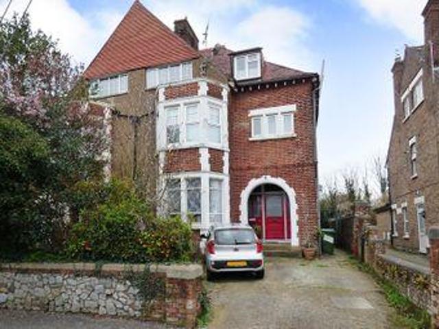 1 Bedrooms Flat for rent in Goda Road, Littlehampton BN17