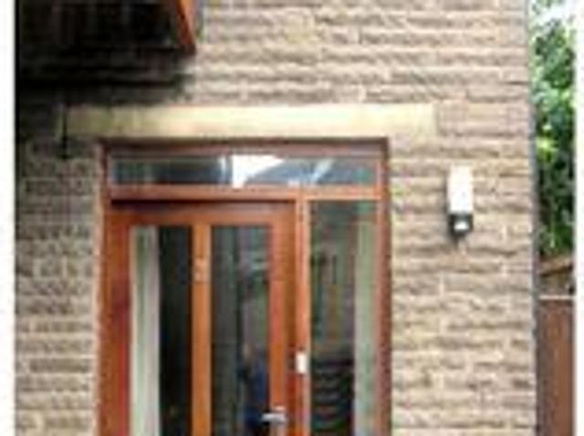 1 Bedrooms Flat for rent in Old Mill Mews, Elland HX5