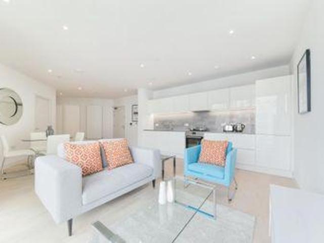 1 Bedrooms Flat for rent in Pendant Court, Royal Wharf, London E16