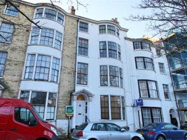 1 Bedrooms Flat for sale in Bedford Row, Worthing, West Sussex BN11