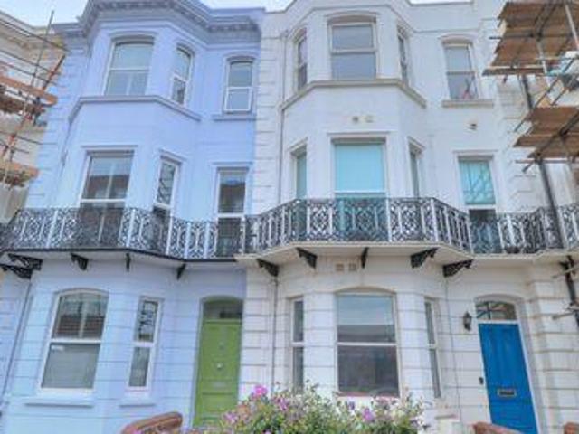 1 Bedrooms Flat for sale in Brighton Road, Worthing BN11