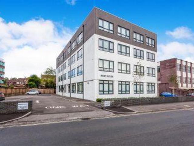 1 Bedrooms Flat for sale in Burrell Road, Haywards Heath RH16