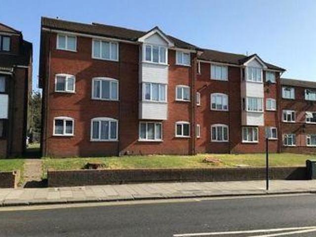1 Bedrooms Flat for sale in Dauphine Court, Spencer Road, Wealdstone HA3