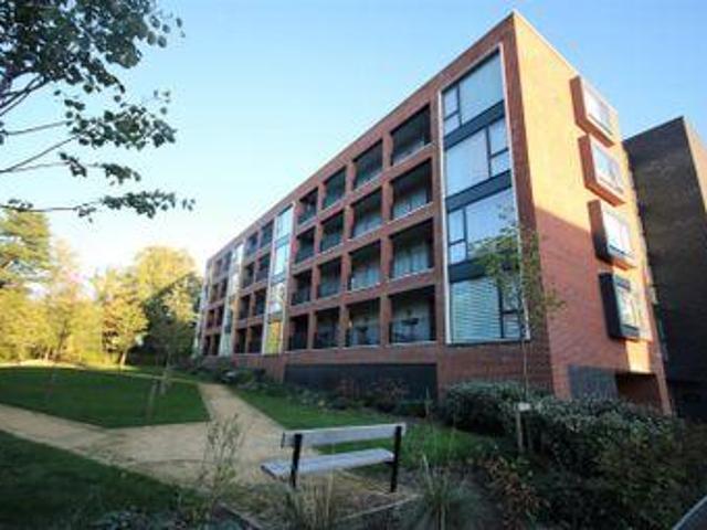 1 Bedrooms Flat for sale in Ebony Crescent, Barnet EN4