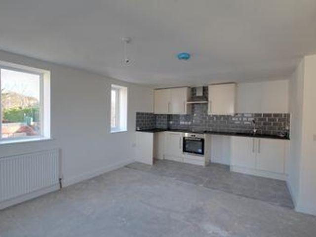 1 Bedrooms Flat for sale in Hall Croft, Shepshed, Loughborough LE12