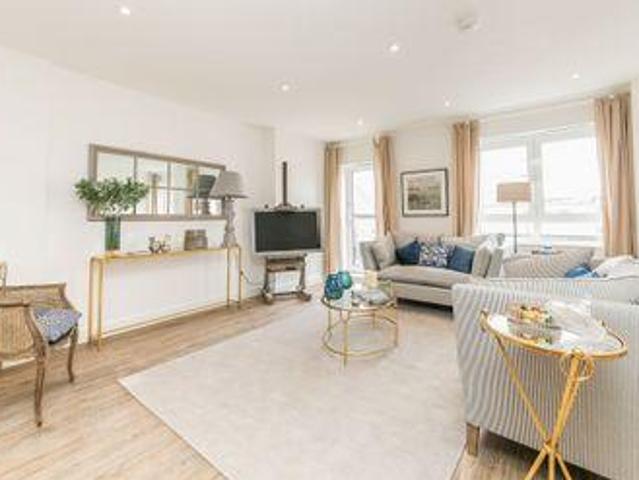 1 Bedrooms Flat for sale in Hhigh Street, Colchester CO1