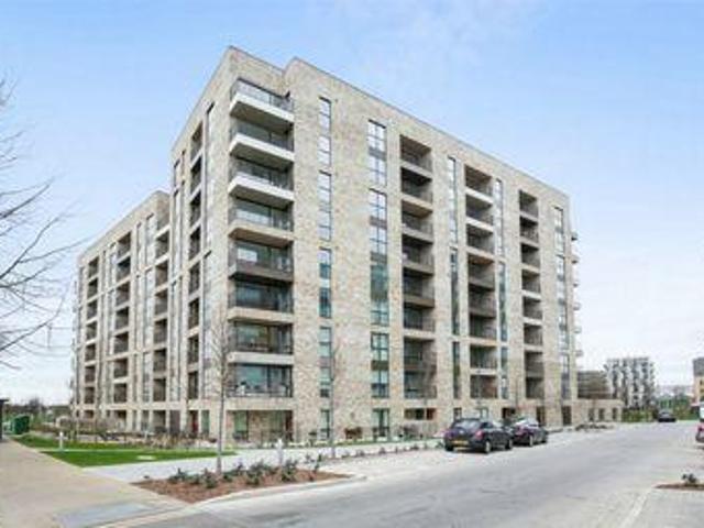 1 Bedrooms Flat for sale in Lakeside Drive, Park Royal, London NW10