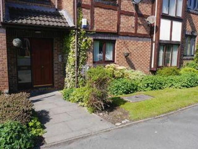 1 Bedrooms Flat for sale in Milton Close, Great Harwood, Blackburn BB6