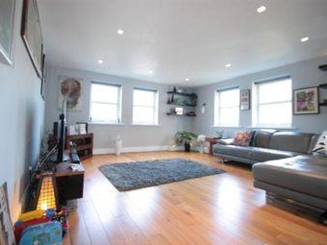 1 Bedrooms Flat for sale in Pickerton Place, Tooting Bec SW16