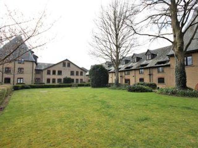 1 Bedrooms Flat for sale in River Meads, Stanstead Abbotts SG12