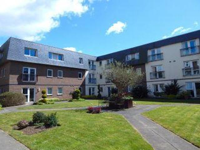 1 Bedrooms Flat for sale in Willow Court, Murton, Swansea, West Glamorgan. SA3