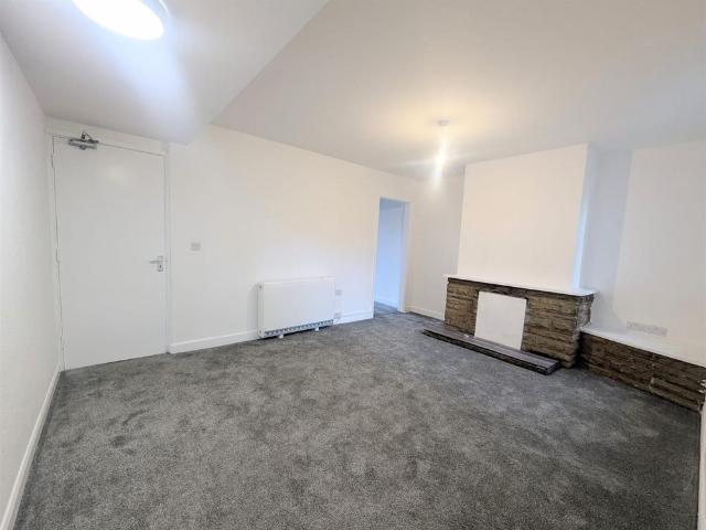 1 Beds Apartment