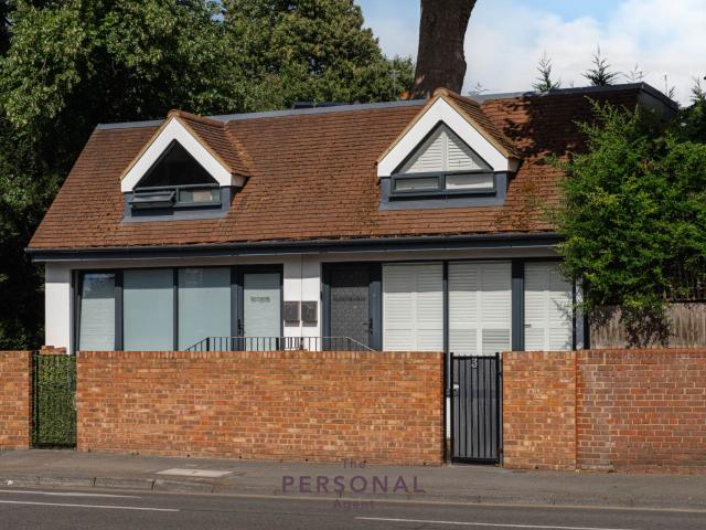 1 Beds House