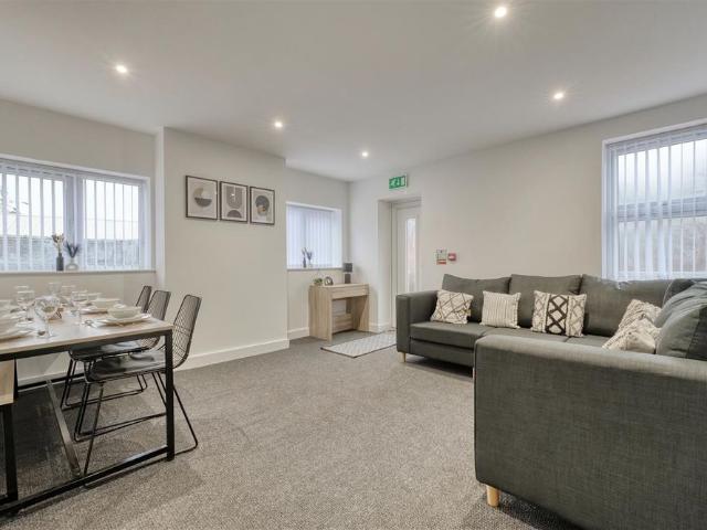 1 Beds House share