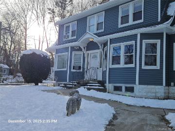 1 Beech Dr, Unit 5, Ronkonkoma, NY 11779 | MLS #946134