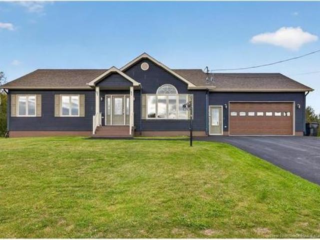 1 Bellevue St, Charlo, NB, E8E 0B6 house for sale | Listing ID NB148196 | Royal LePage