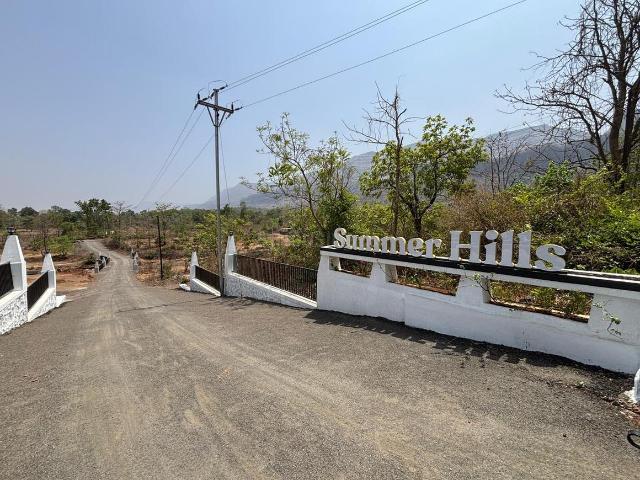 1 BHK Villa in Karjat for resale Thane. The reference number is 21264990