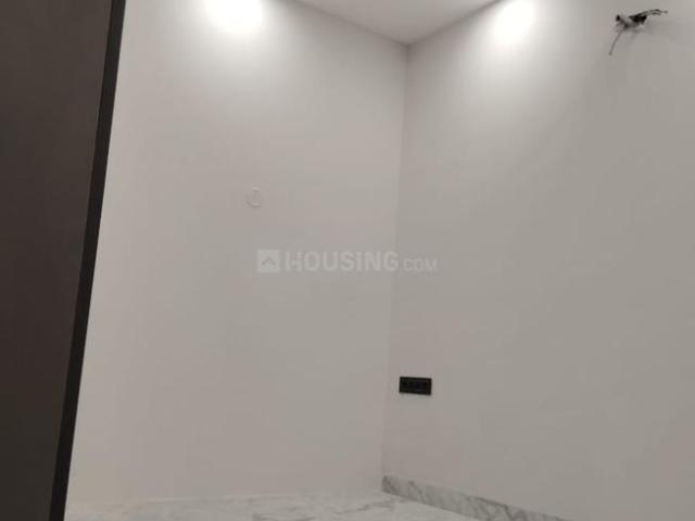 1 BHK Villa in Sector 12 for rent Noida. The reference number is 19517676