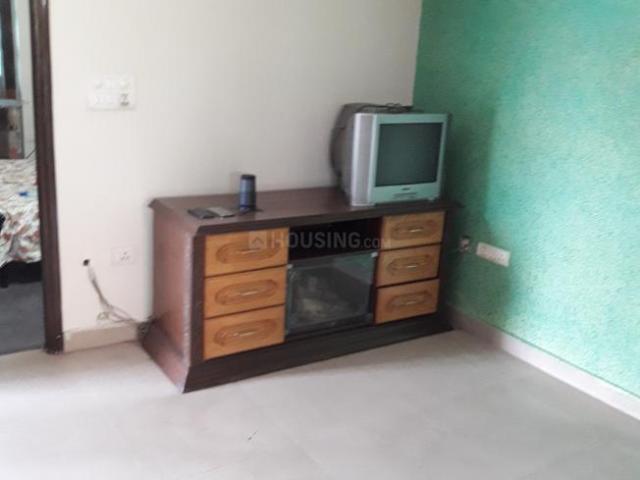 1 BHK Villa in Sector 19 for rent Noida. The reference number is 18777301
