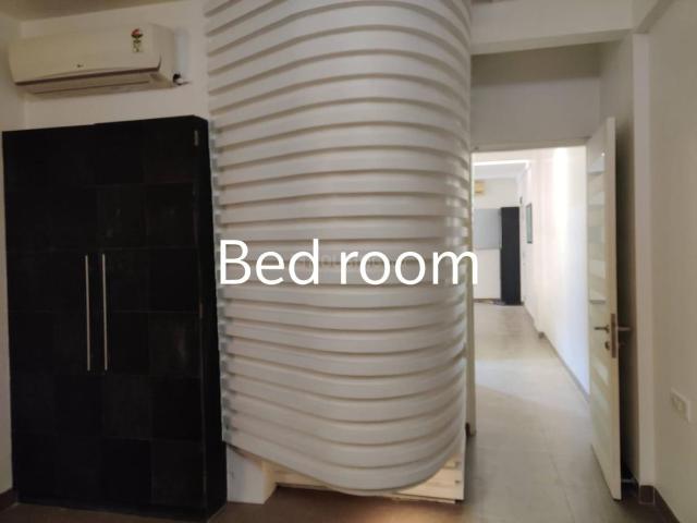 1 BHK Apartment in Colaba for rent Mumbai. The reference number is 20452429