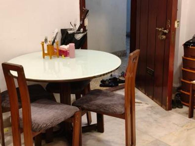 1 BHK Apartment in Colaba for rent Mumbai. The reference number is 21002398