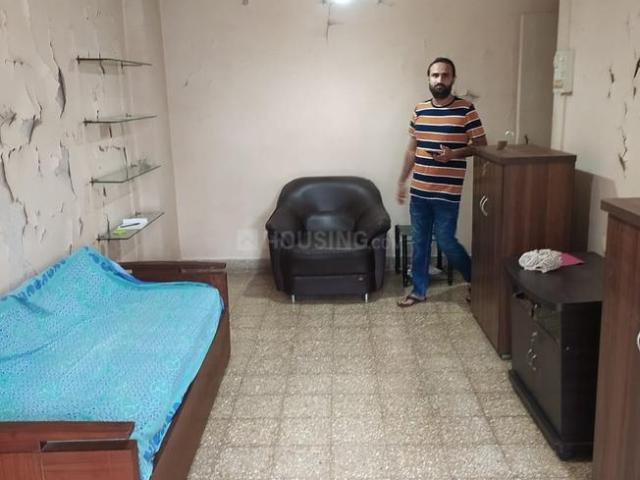 1 BHK Apartment in Colaba for resale Mumbai. The reference number is 9423362