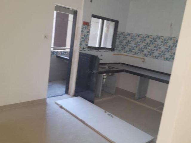 1 BHK Apartment in Chala for rent Vapi. The reference number is 8434155