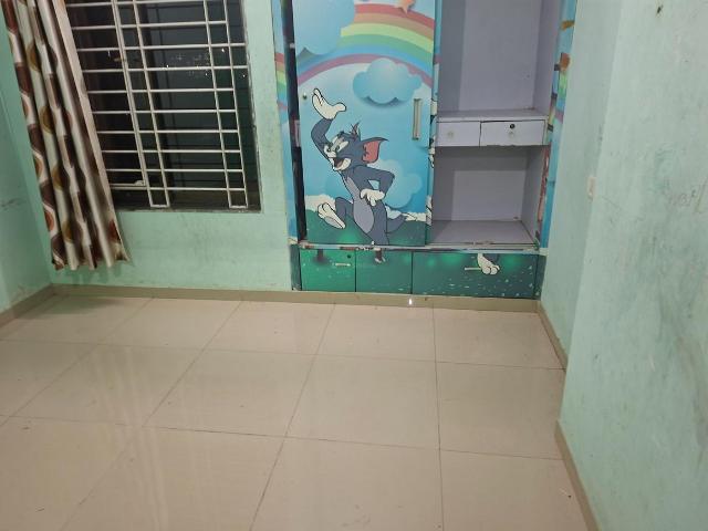 1 BHK Apartment in Chala for rent Vapi. The reference number is 18546196