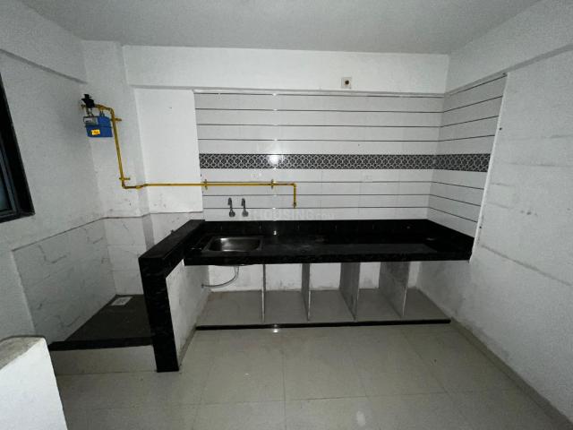 1 BHK Apartment in Chala for rent Vapi. The reference number is 21234811