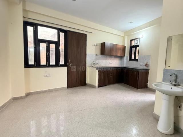1 BHK Apartment in Chhattarpur for rent New Delhi. The reference number is 18961110