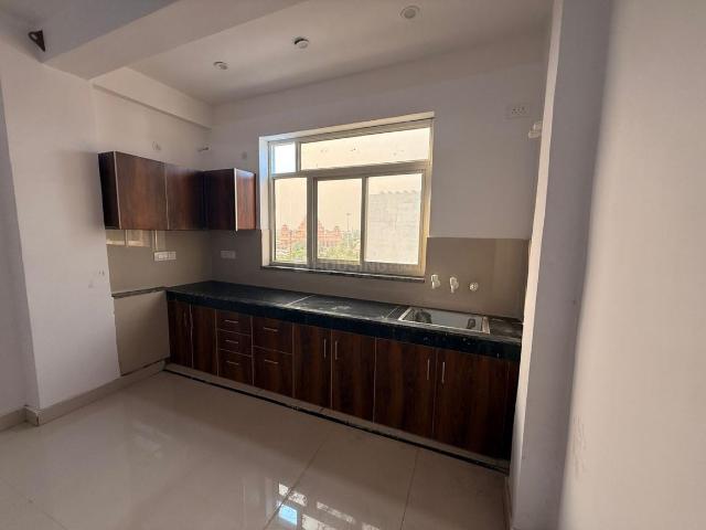 1 BHK Apartment in Chhattarpur for rent New Delhi. The reference number is 20434910
