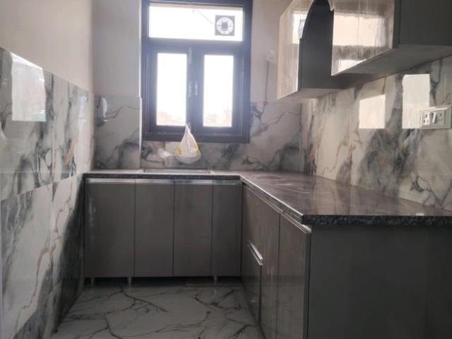 1 BHK Apartment in Chhattarpur for rent New Delhi. The reference number is 21041120
