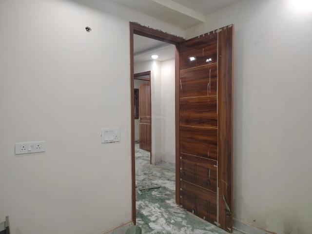 1 BHK Apartment in Chhattarpur for rent New Delhi. The reference number is 21181194