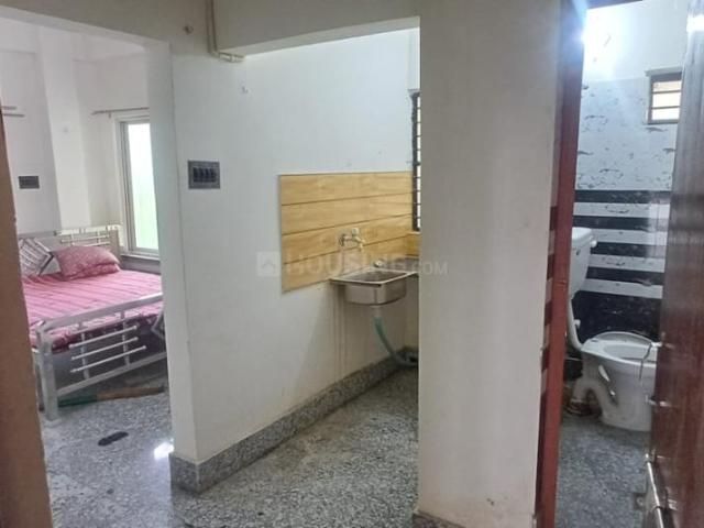 1 BHK Apartment in Chinar Park for rent Kolkata. The reference number is 21260686