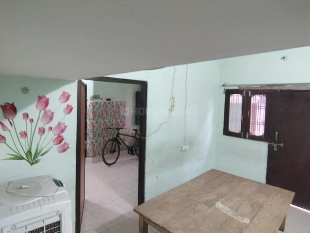 1 BHK Apartment in Chowk for rent Lucknow. The reference number is 20888658