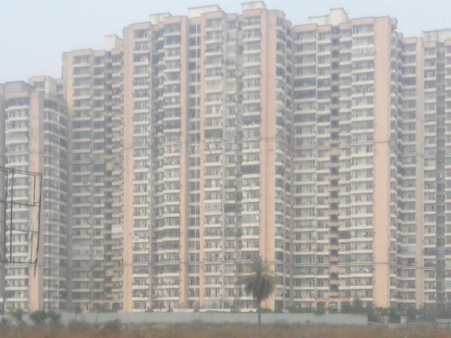 1 BHK Apartment in Crossings Republik for resale Ghaziabad. The reference number is 20186685