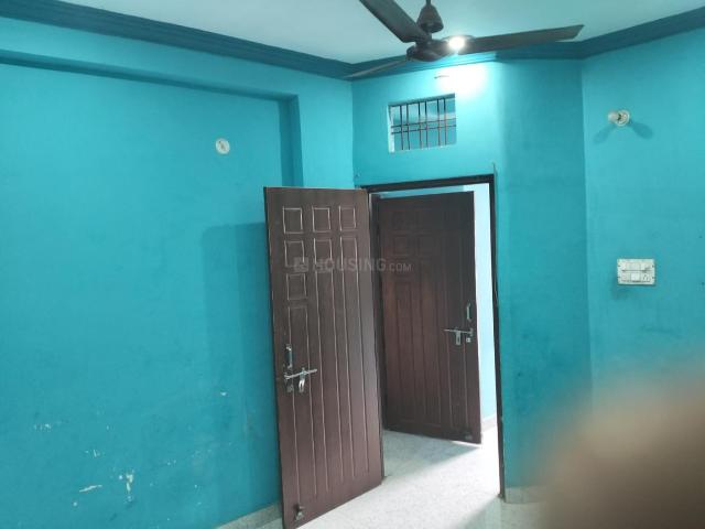 1 BHK Apartment in Aminabad for rent Lucknow. The reference number is 21361922