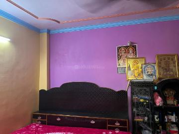 Anand Parbat, New Delhi, Delhi - Equipped kitchen