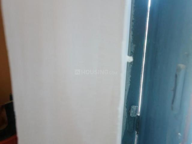 1 BHK Apartment in Airport Gate no. 1 for rent Kolkata. The reference number is 21402336