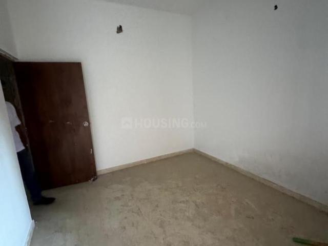 1 BHK Apartment in Airport Gate no. 1 for resale Kolkata. The reference number is 19817247