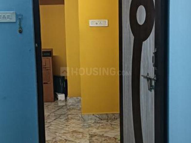 1 BHK Apartment in Airport Gate No 2 for rent Kolkata. The reference number is 21033959