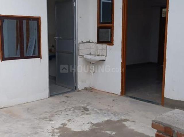 1 BHK Apartment in Ashiyana for rent Lucknow. The reference number is 21131615