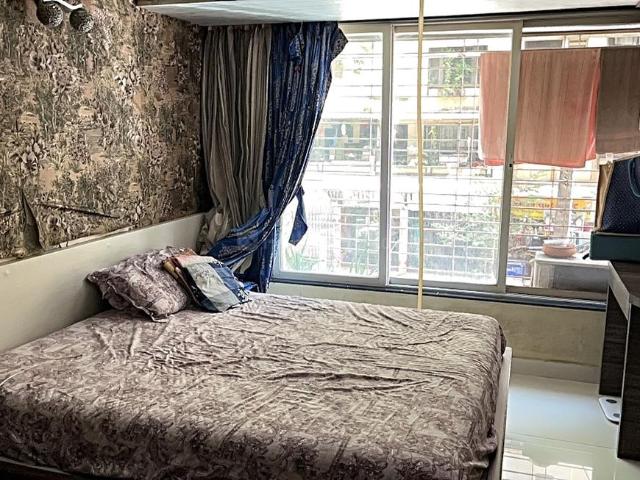 1 BHK Apartment in Borivali East for rent Mumbai. The reference number is 19966777