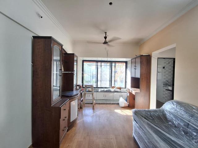 1 BHK Apartment in Borivali East for rent Mumbai. The reference number is 20500560