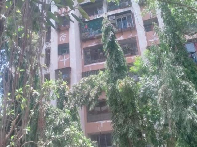 1 BHK Apartment in Borivali East for resale Mumbai. The reference number is 20514070