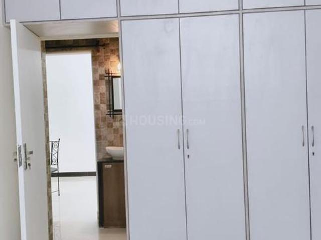 1 BHK Apartment in Borivali West for rent Mumbai. The reference number is 18570153