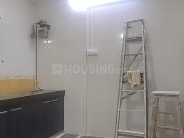 1 BHK Apartment in Borivali West for rent Mumbai. The reference number is 18583807